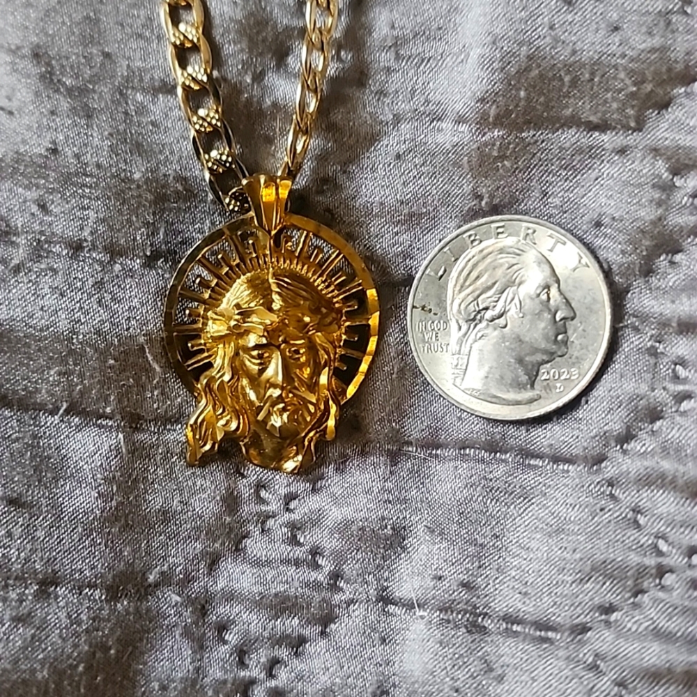 14k Jesus piece gold pendant